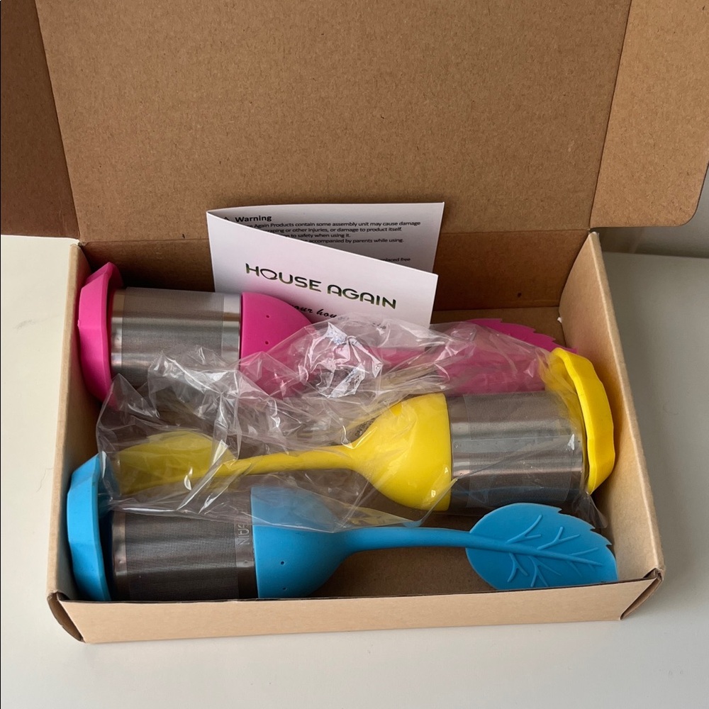 Nwt House Again Tea Infuser Set with Colorful Maple Leaf Handles Set of 3